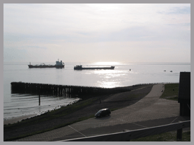 Schepen in het avondlicht